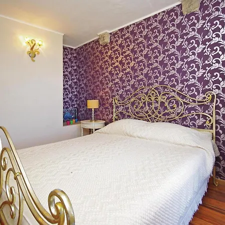 Gornji Tucepi-srida Sela Bb Ii * Tučepi